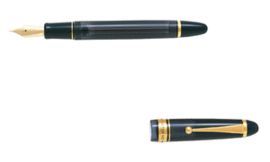 PLUMA PILOT CUSTOM 823 NEGRA M